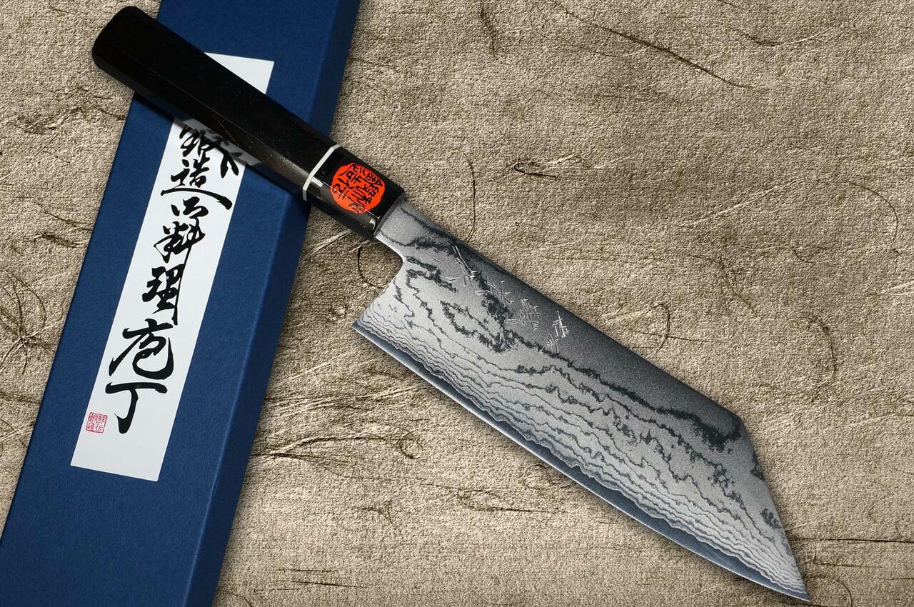 Japanese Knife : Shigeki Tanaka Knives : Infusing Each Blade with Soul and Expertise